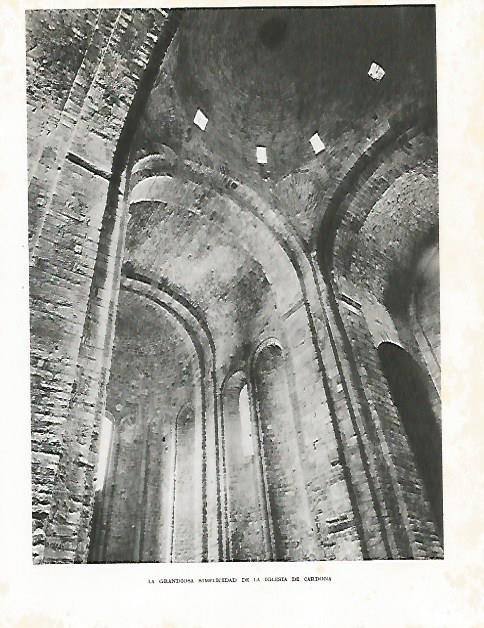 LAMINA 10552: Interior de la Iglesia de Cardona