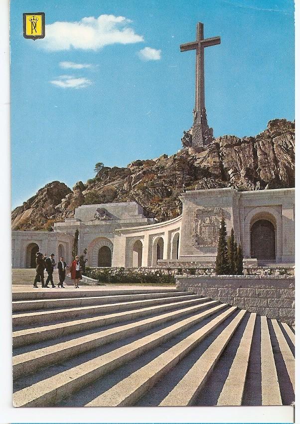 Postal 044678 : Santa Cruz del Valle de los Caidos. Fachada principal del Monumento