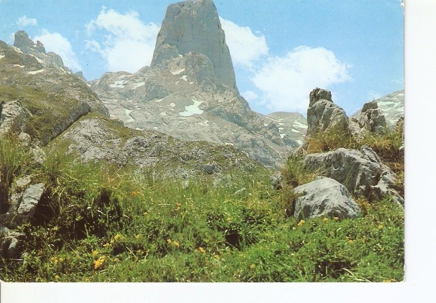 Postal 028610 : Picos de Europa, Naranjo de Bulnes desde el Collado Vallejo