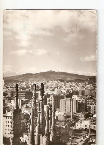 Postal 027322 : Barcelona, Vista parcial desde el Templo de la Sagrada Familia