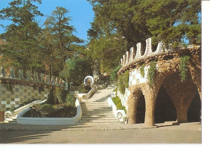 Postal 029535 : Barcelona. Parque Guell Gaudi