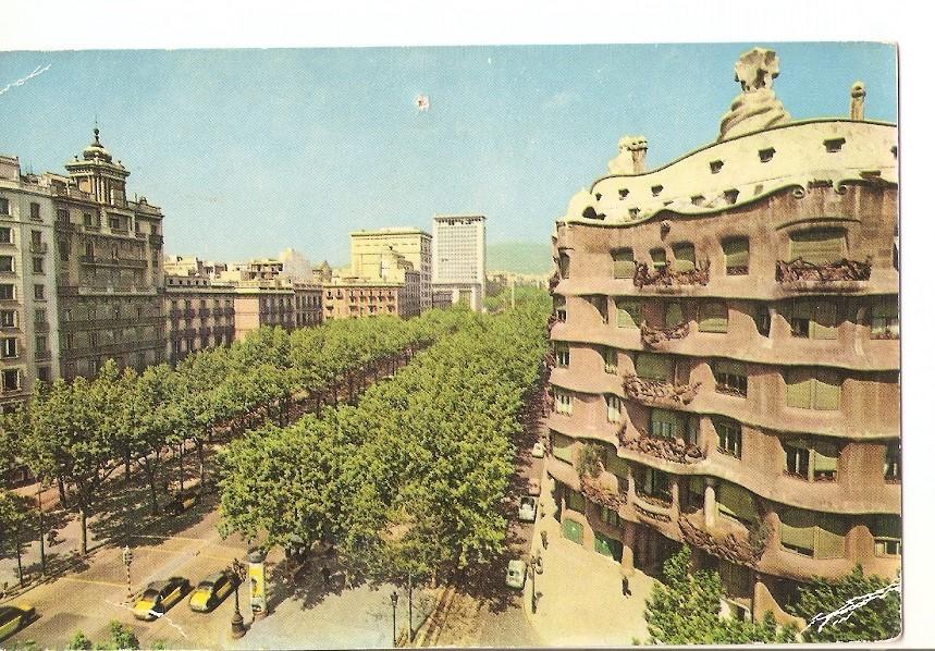 Postal 037116 : Barcelona (España). Arquitectura de Gaudi en el Paseo de Gracia