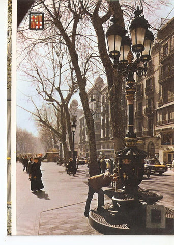 Postal 038131 : Barcelona. Rambla y fuente de Canaletas 