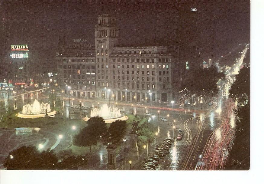Postal 042292 : Barcelona. Plaza de Cataluña de noche