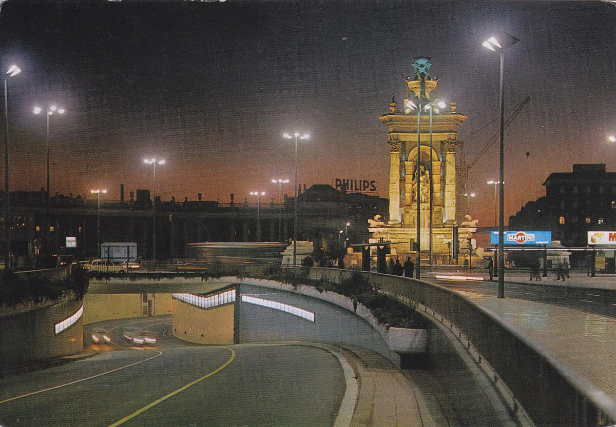 Postal 60913: Vision nocturna plaza España (Barcelona)