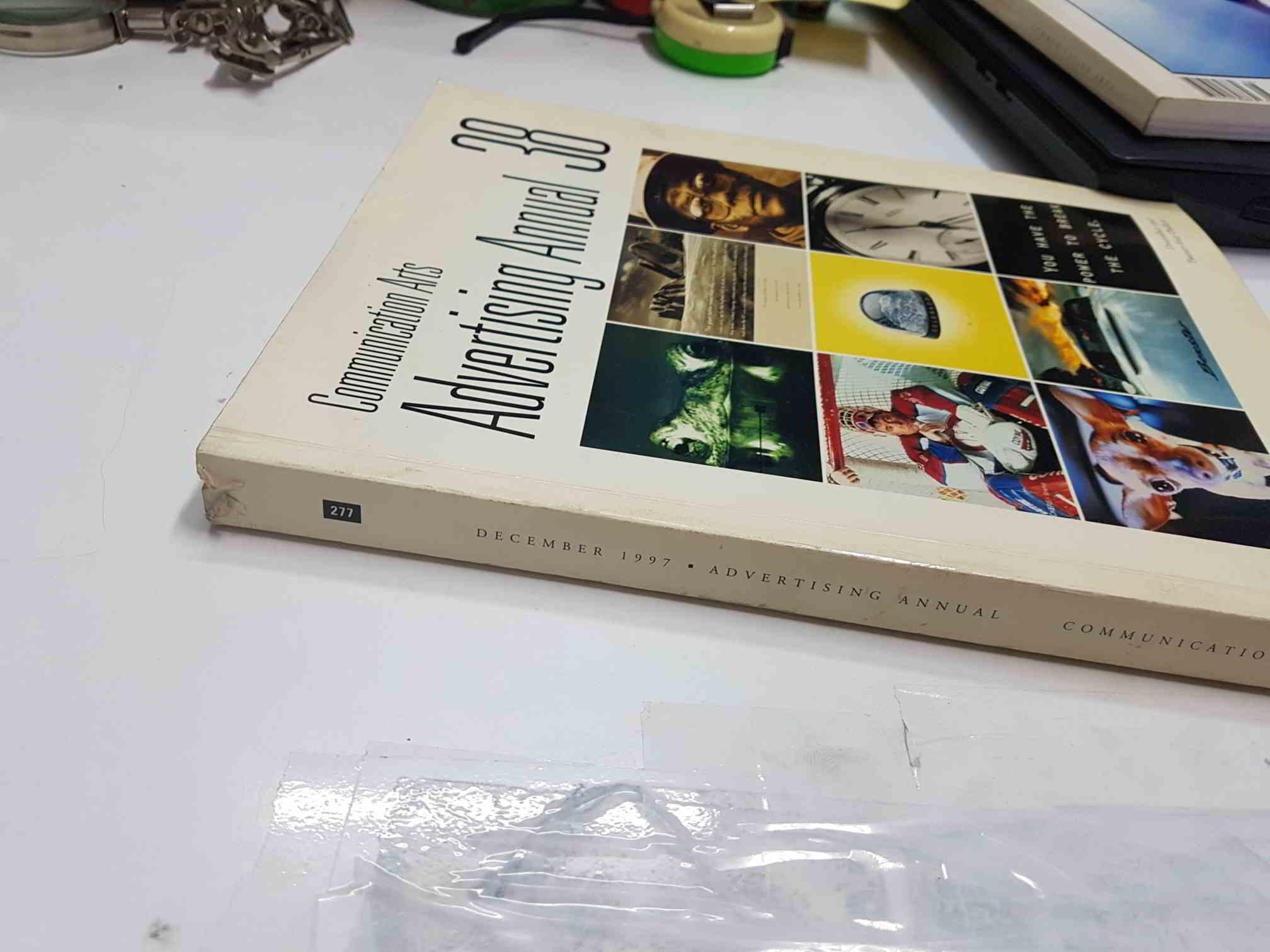 Libro en inglés: Advertising Annual 38 Communication Arts, 1997