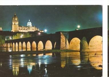 Postal 048011 : Salamanca. Catedral y puente romano de noche