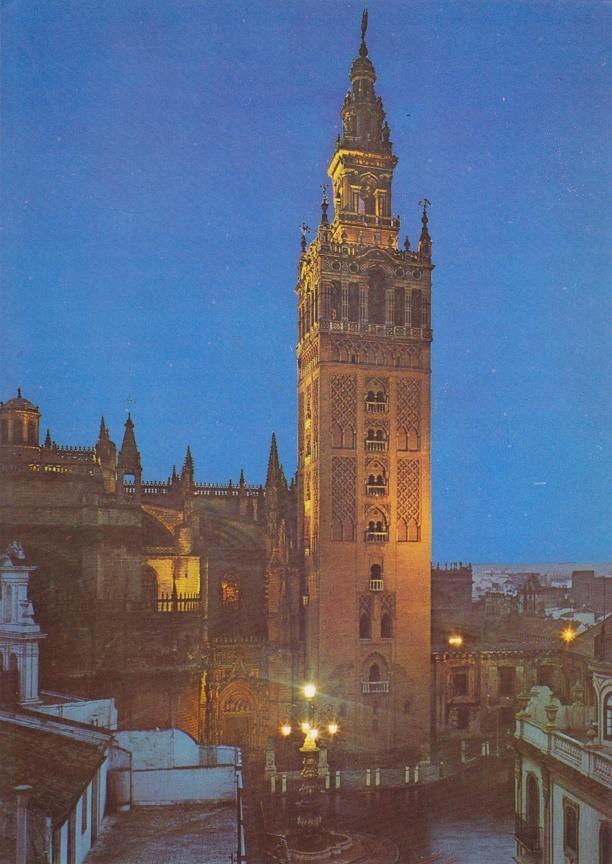 Postal 60374. La Giralda de noche. Sevilla