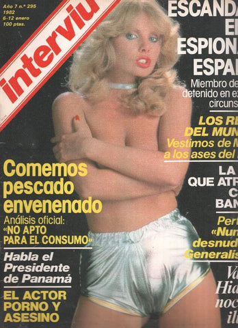INTERVIU Volumen 0295: VANESA HIDALGO, (cello cubierta lado inferior derecho cubriendo raja en la misma)
