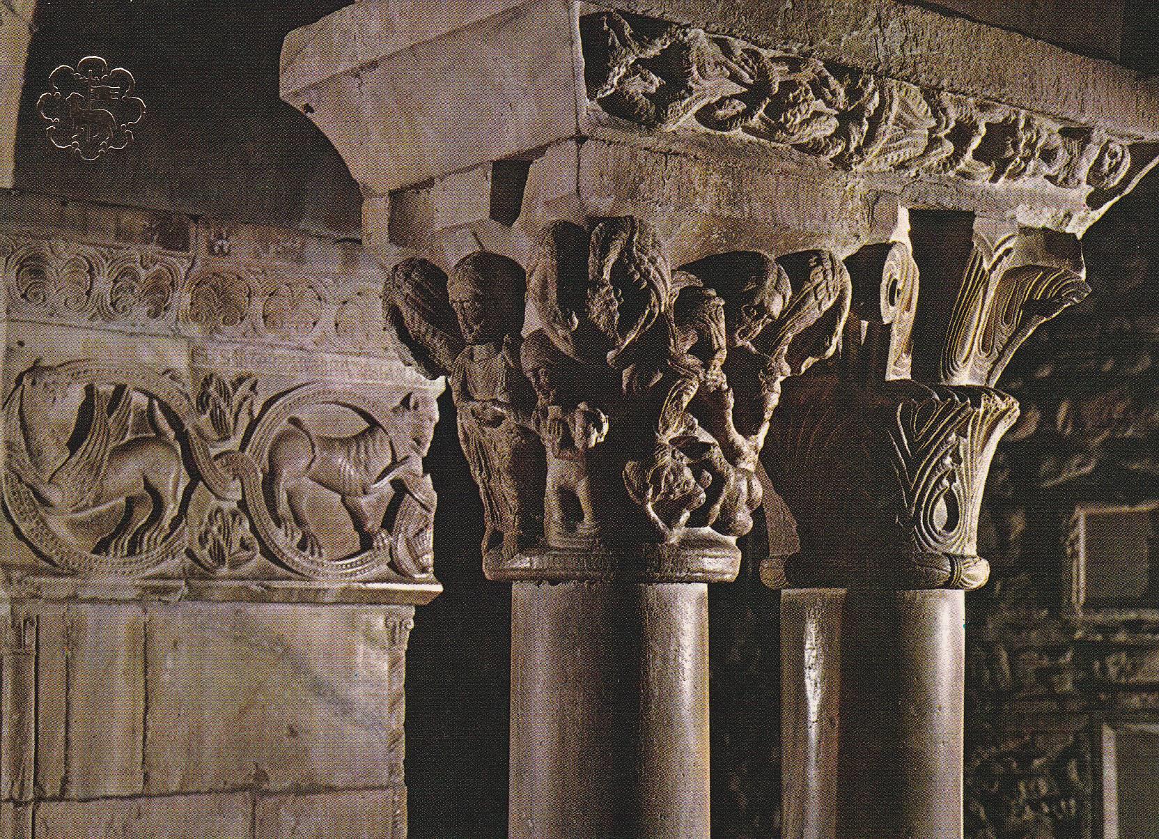 POSTAL B6117: ROUSSILLON: LE CLOITRE. DETALLE