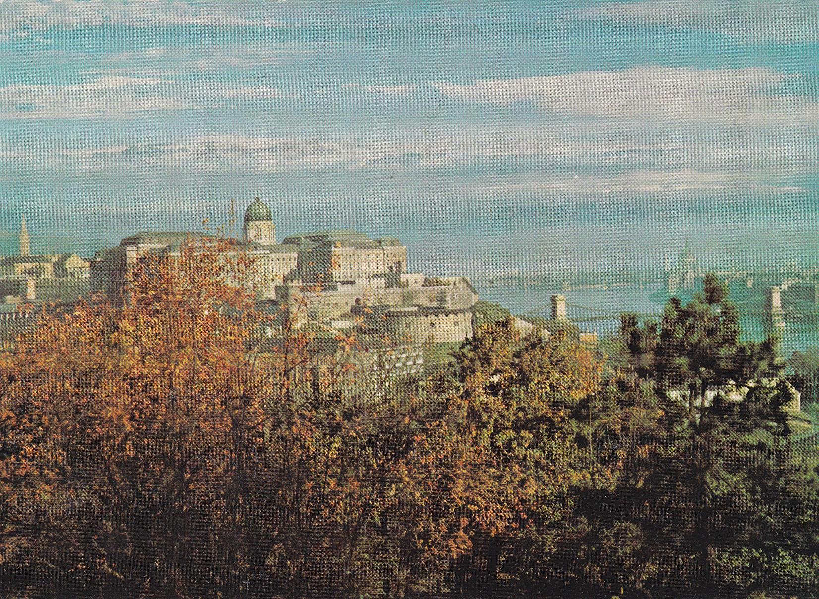 POSTAL B6156: BUDAPEST: PANORAMA