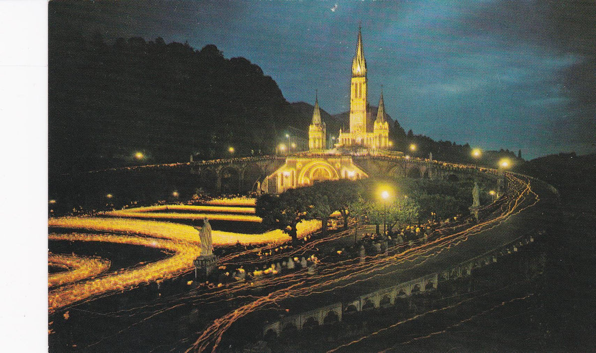 POSTAL B6226: LOURDES: VISTA NOCTURNA