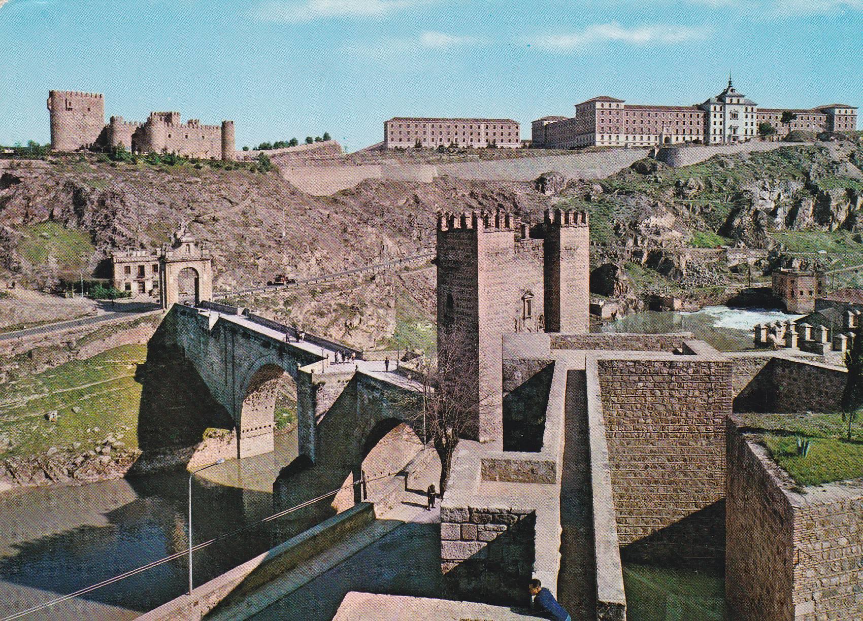 POSTAL B6249: TOLEDO: VISTA DE LAS MURALLAS