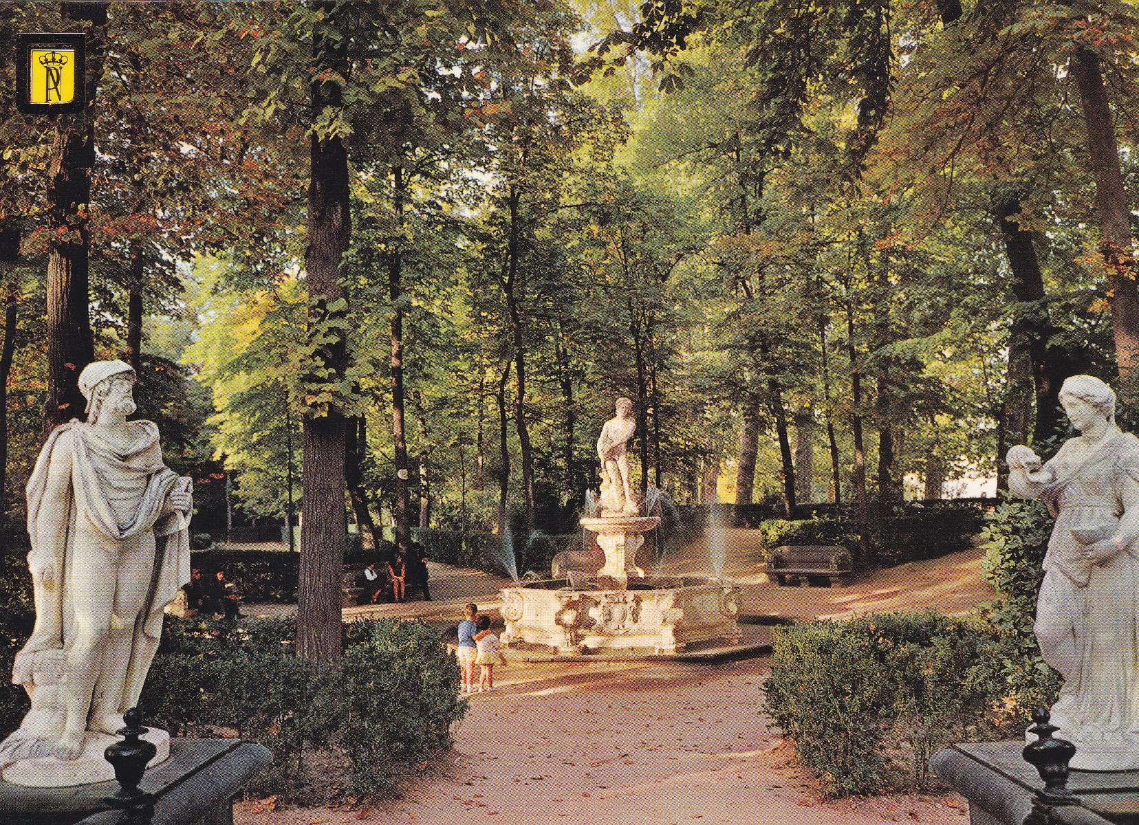 POSTAL B6334: ARANJUEZ: JARDIN DE LA ISLA