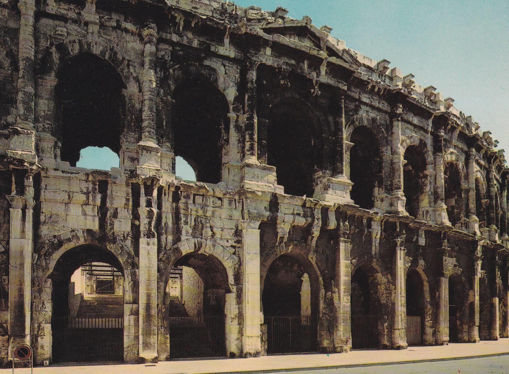 POSTAL B6400: NIMES: LES ARENES