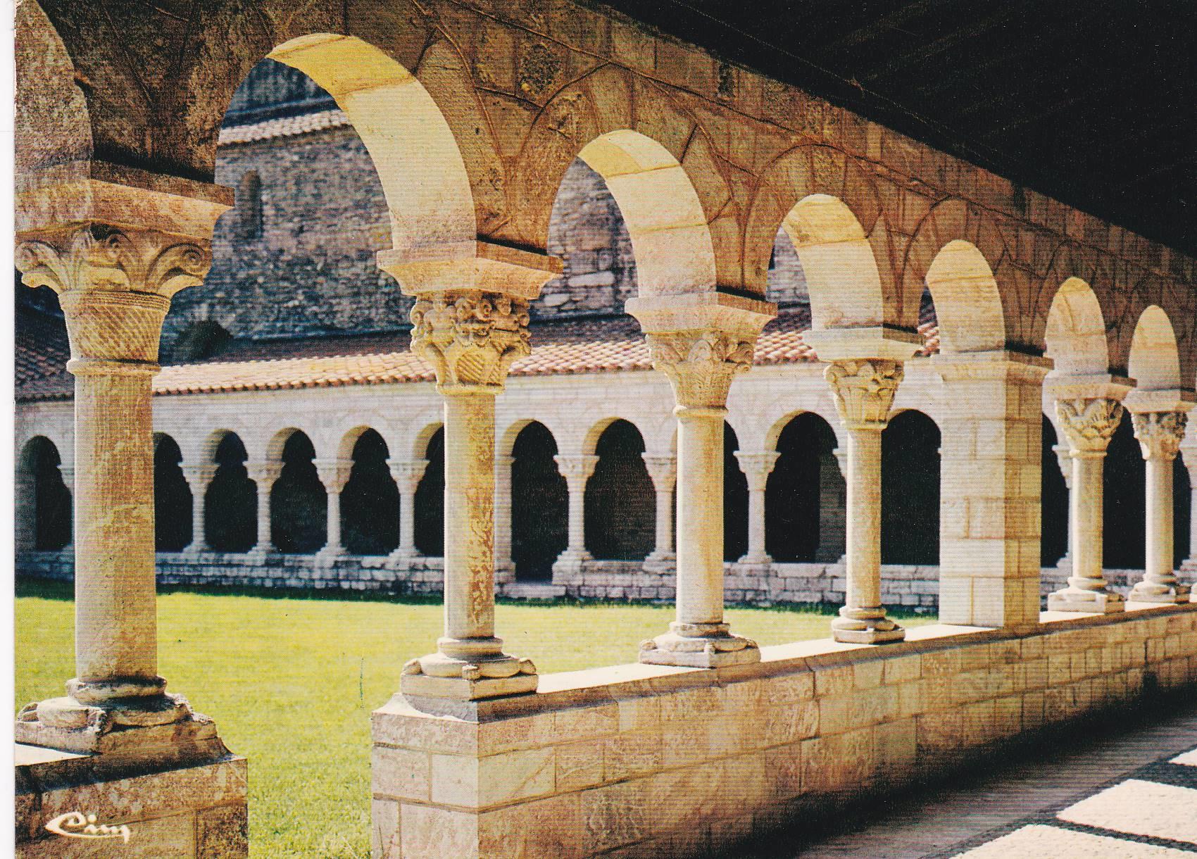 POSTAL B6427: ST MICHEL DE CUXA: ABADIA