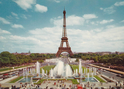 POSTAL B6474: PARIS: LA TORRE EIFFEL