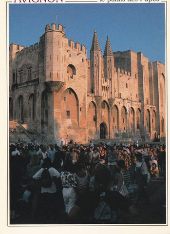 POSTAL B6609: AVIGNON: PALAIS AU TEMPS