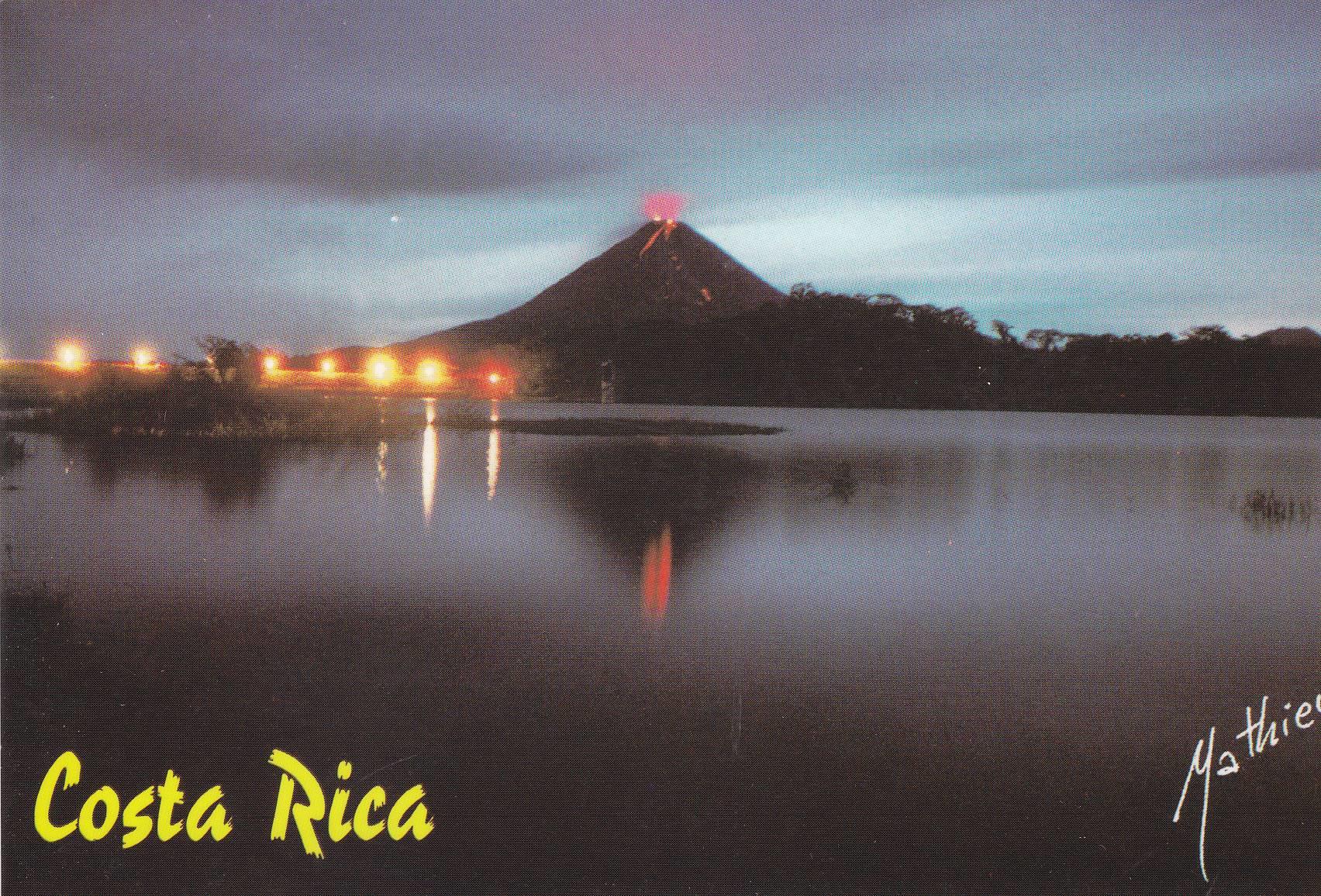 POSTAL B6687: COSTA RICA: VOLCAN ARENAL