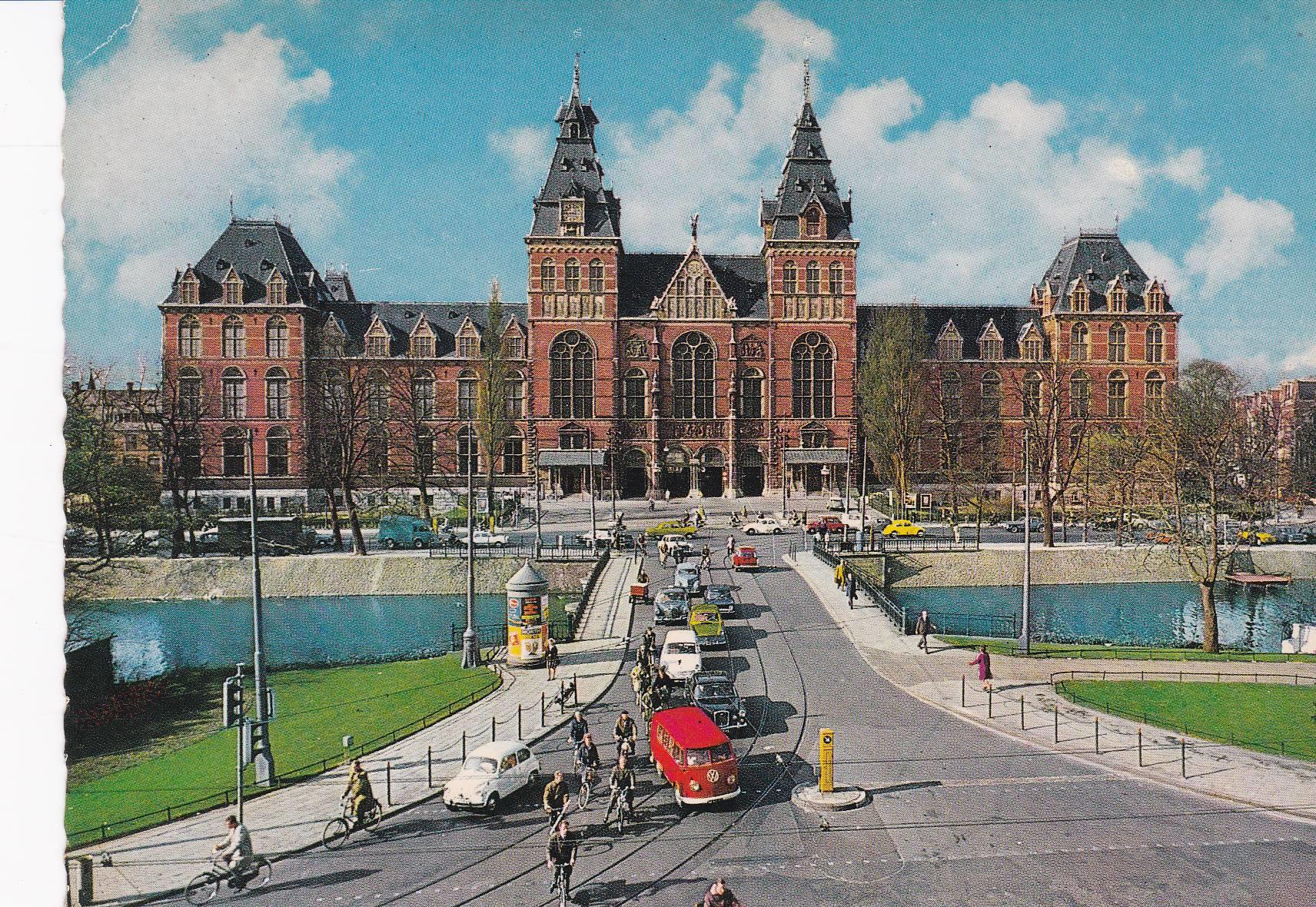 POSTAL B6800: AMSTERDAM: RIJKSMUSEUM