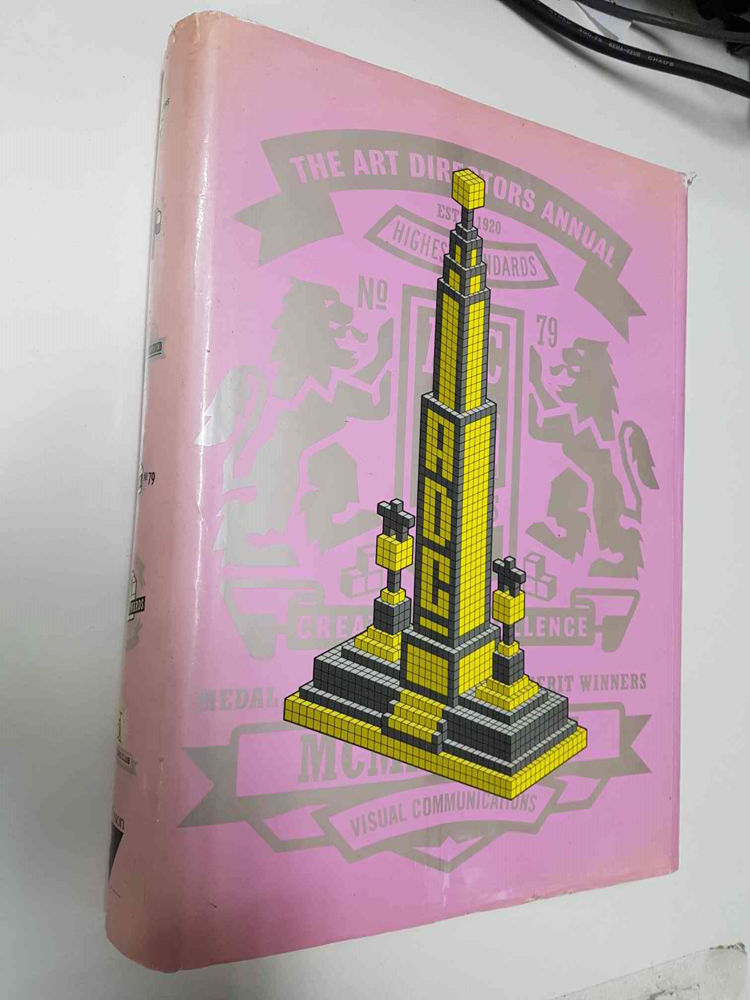 Rotovision: Libro The Art Directors Annual num 79. Textos solo ingles