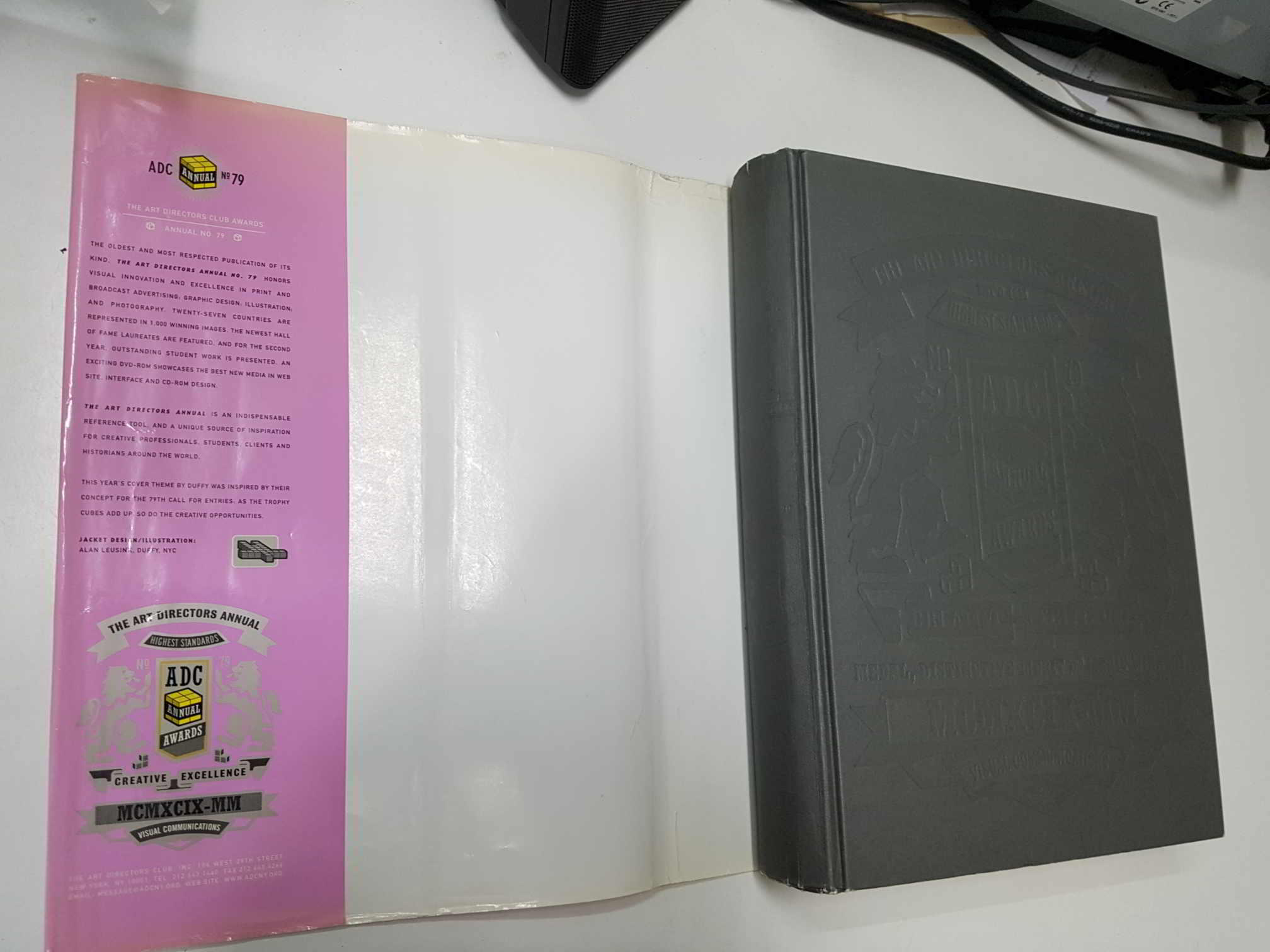 Rotovision: Libro The Art Directors Annual num 79. Textos solo ingles
