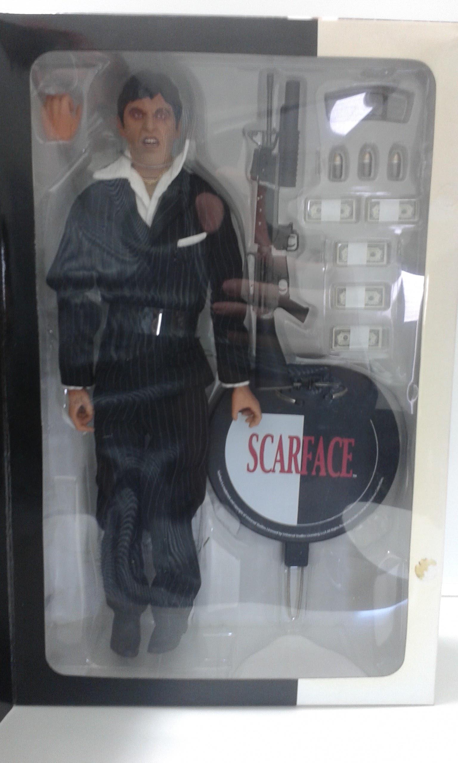 Figura: Scarface 12-inch Talking Figure