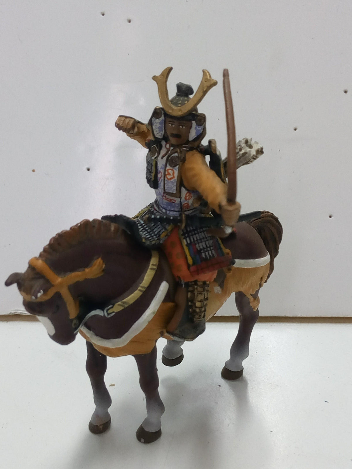 Figura metal de Jinete Barbaro