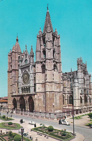 POSTAL B6812: LEON: CATEDRAL