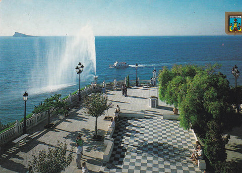 POSTAL B6863: BENIDORM: MIRADOR DEL CASTILLO