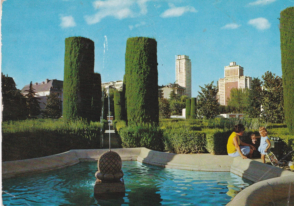 POSTAL B6869: MADRID: PLAZA DE ESPAÑA