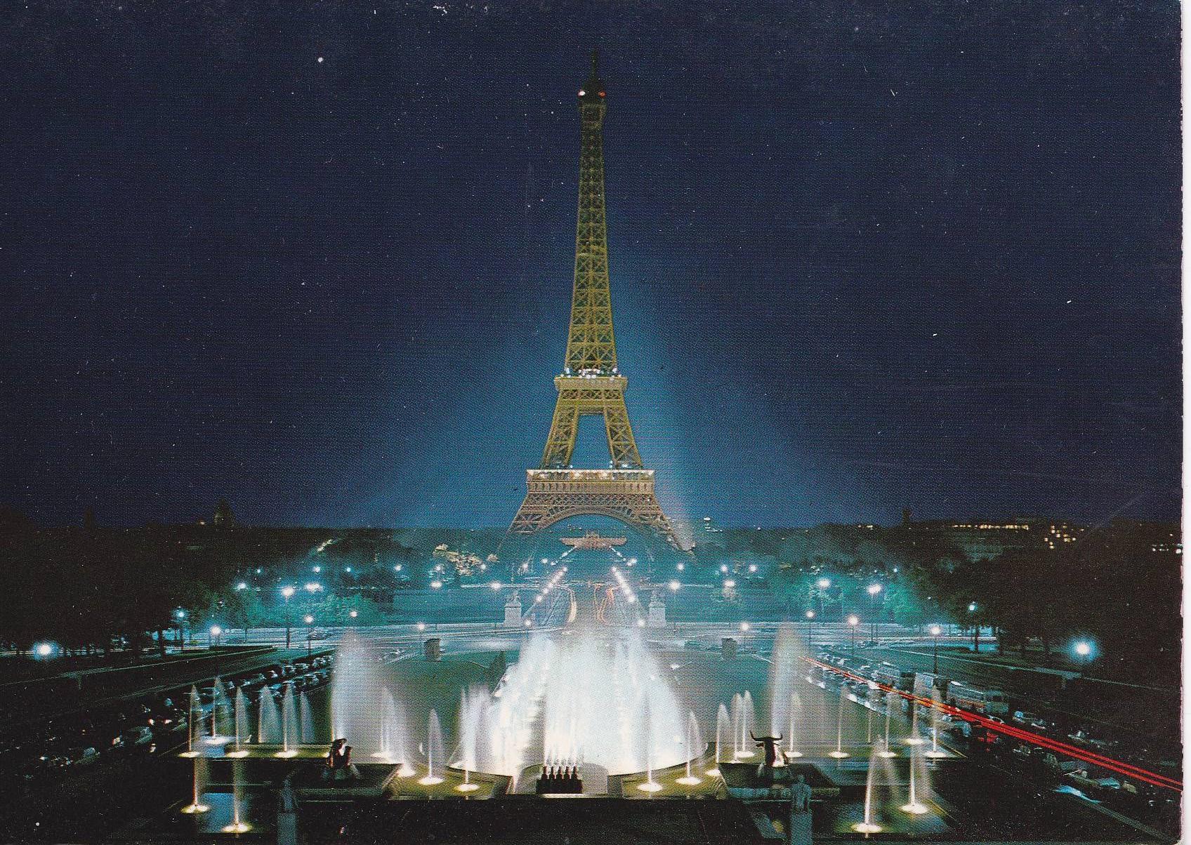POSTAL B6915: PARIS: LA TORRE EIFFEL