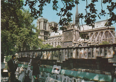 POSTAL B6928: PARIS: NOTRE DAME