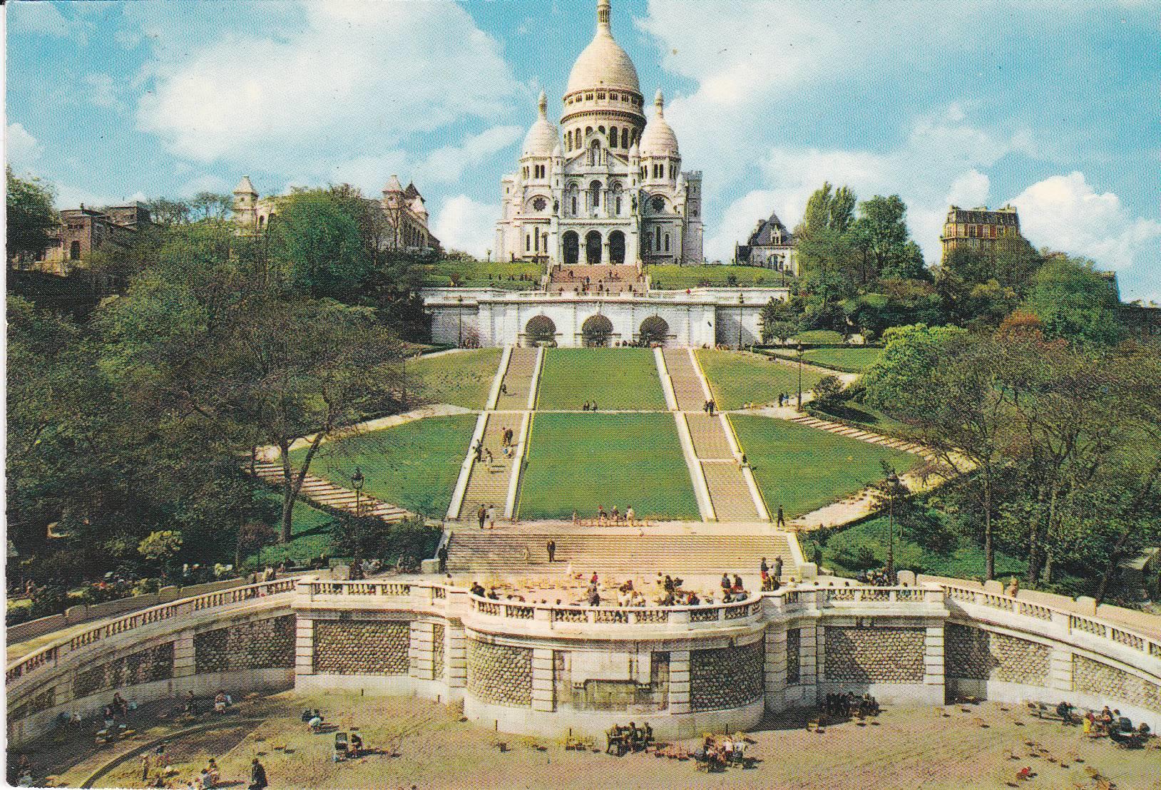 POSTAL B6972: PARIS: SACRE COEUR