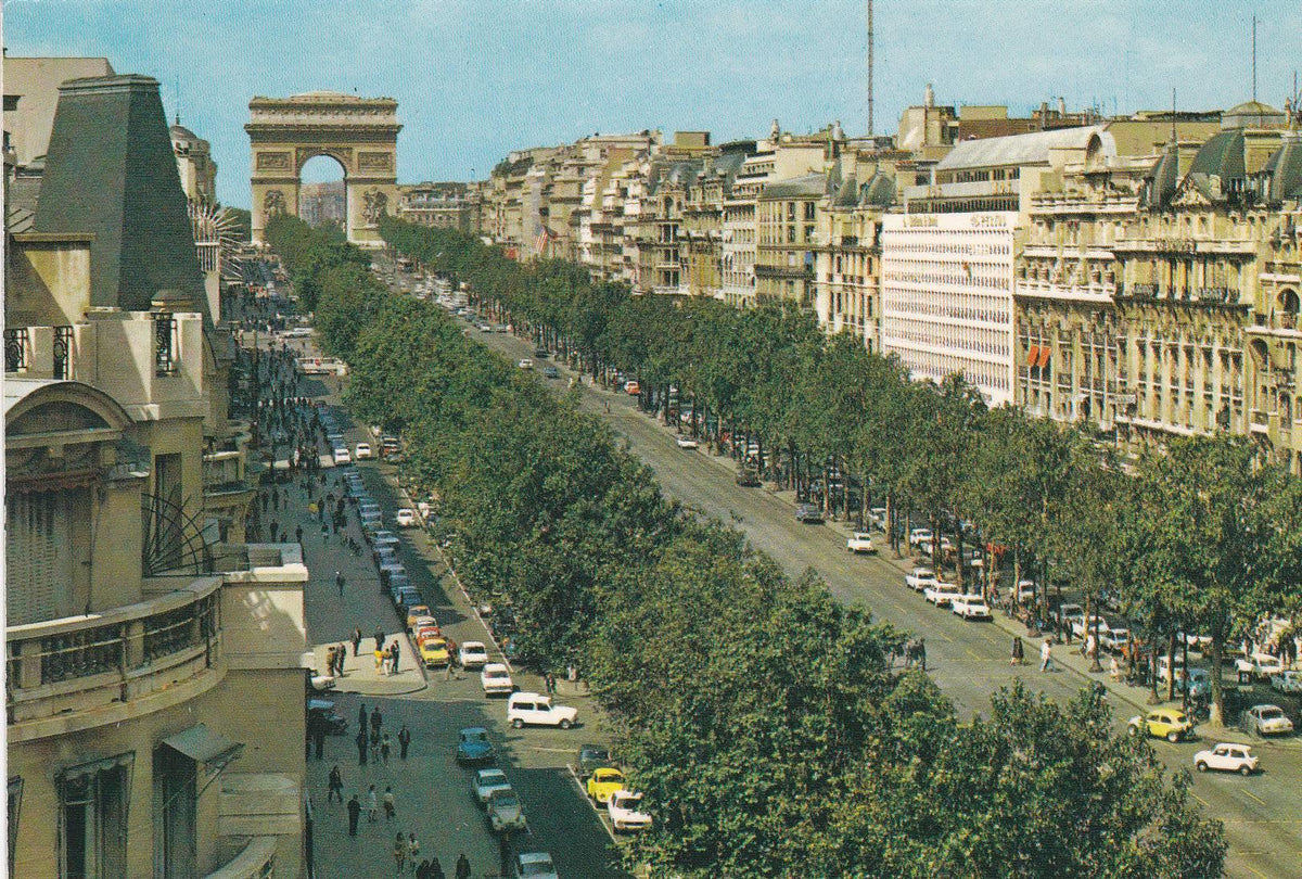 POSTAL B6986: PARIS: CHAMPS ELISEES