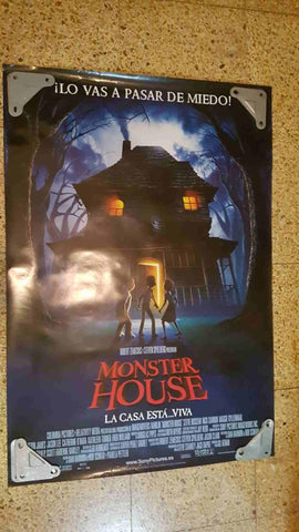 Poster de cine: Monster House, la casa esta.....viva (2006) - Gil Kenan