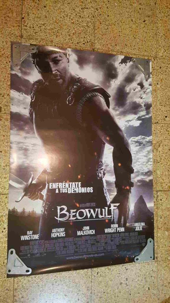 Poster de cine: Beowulf - Anthony Hopkins, John Malkovich, Angelina Jolie