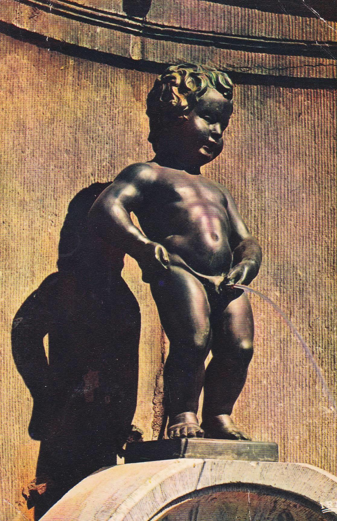 POSTAL B7275: BRUSELAS: MANNEKEN PIS