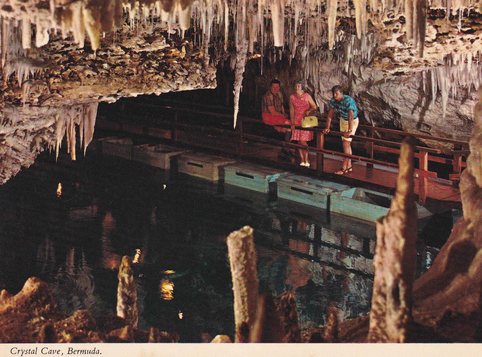 POSTAL B7398: BERMUDAS: CUEVA DE CRISTAL