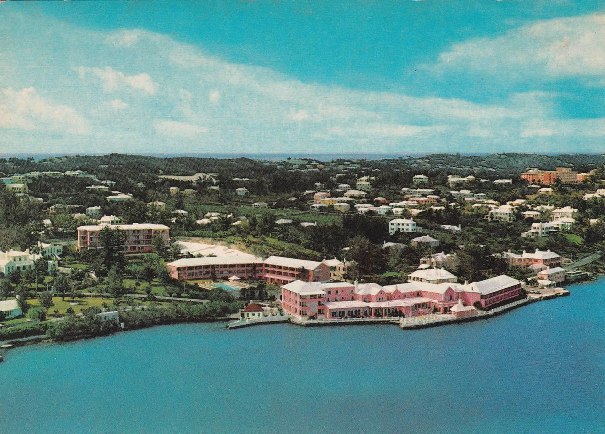 POSTAL B7399: BERMUDAS: HOTEL IVERURIE