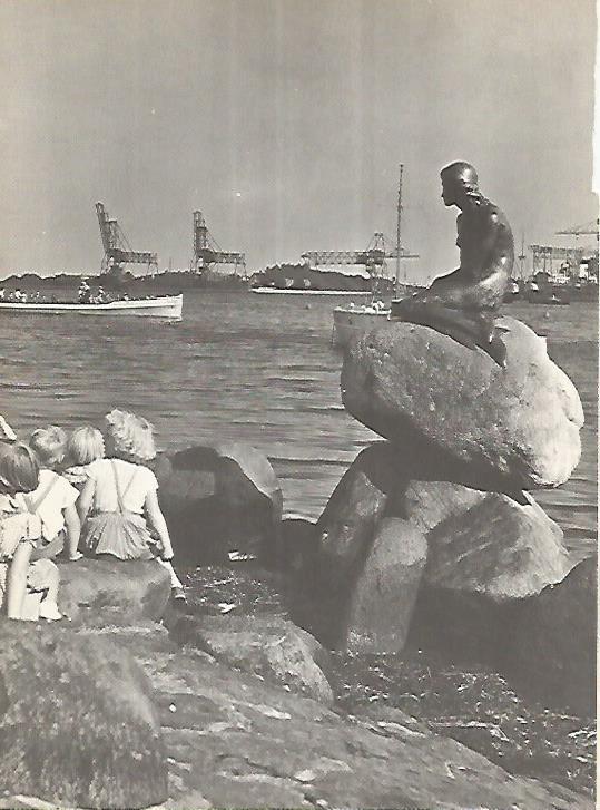 LAMINA 11128: La Sirenita en Copenhague