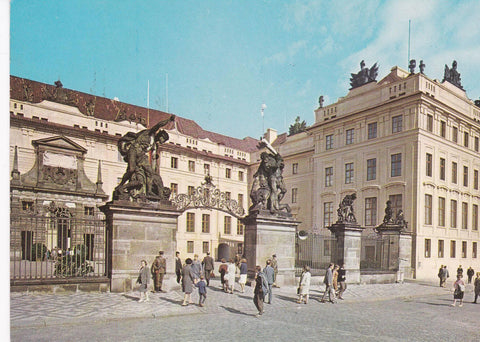 POSTAL B7402: PRAGA: ENTRADA AL CASTILLO DE PRAGA