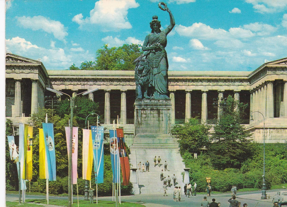 POSTAL B7404: MUNIC: BAVARIA MIT RUHMESHALLE