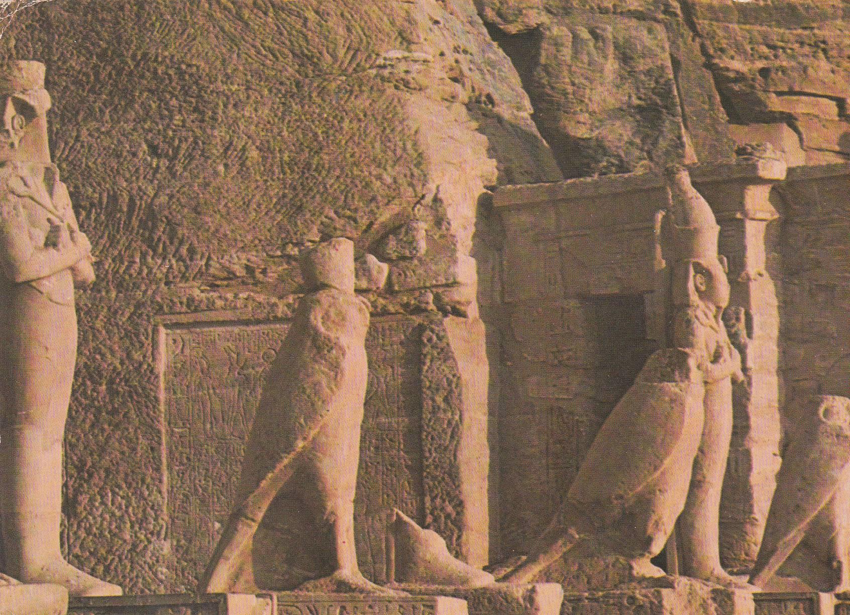 POSTAL B7422: EGIPTO: ESTATUAS DEL TEMPLO ABOU SIMBEL