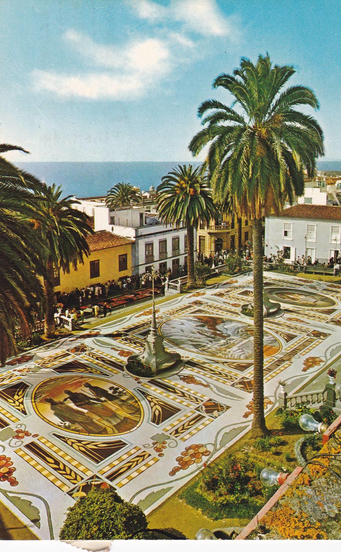 POSTAL B7528: LA OROTAVA: ALFOMBRAS CON ARENAS DEL TEIDE