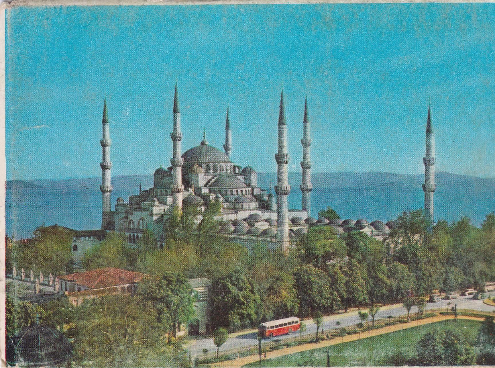 POSTAL B7675: TURQUIA. ESTAMBUL: MEZQUITA AZUL. SULTAN AHMET