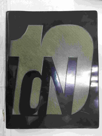 Libro: IdN 10th Anniversary Issue: My Favourite. International designers Network. Include 2 cds