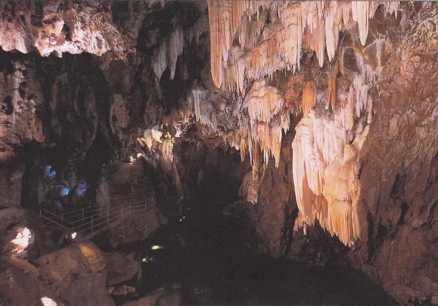 Postal 60516. Gruta de las Maravillas. Gran lago. Aracena (Huelva)