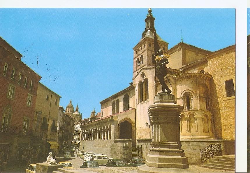 Postal 046111 : Segovia. Monumento a Juan Bravo e Iglesia de San Martin