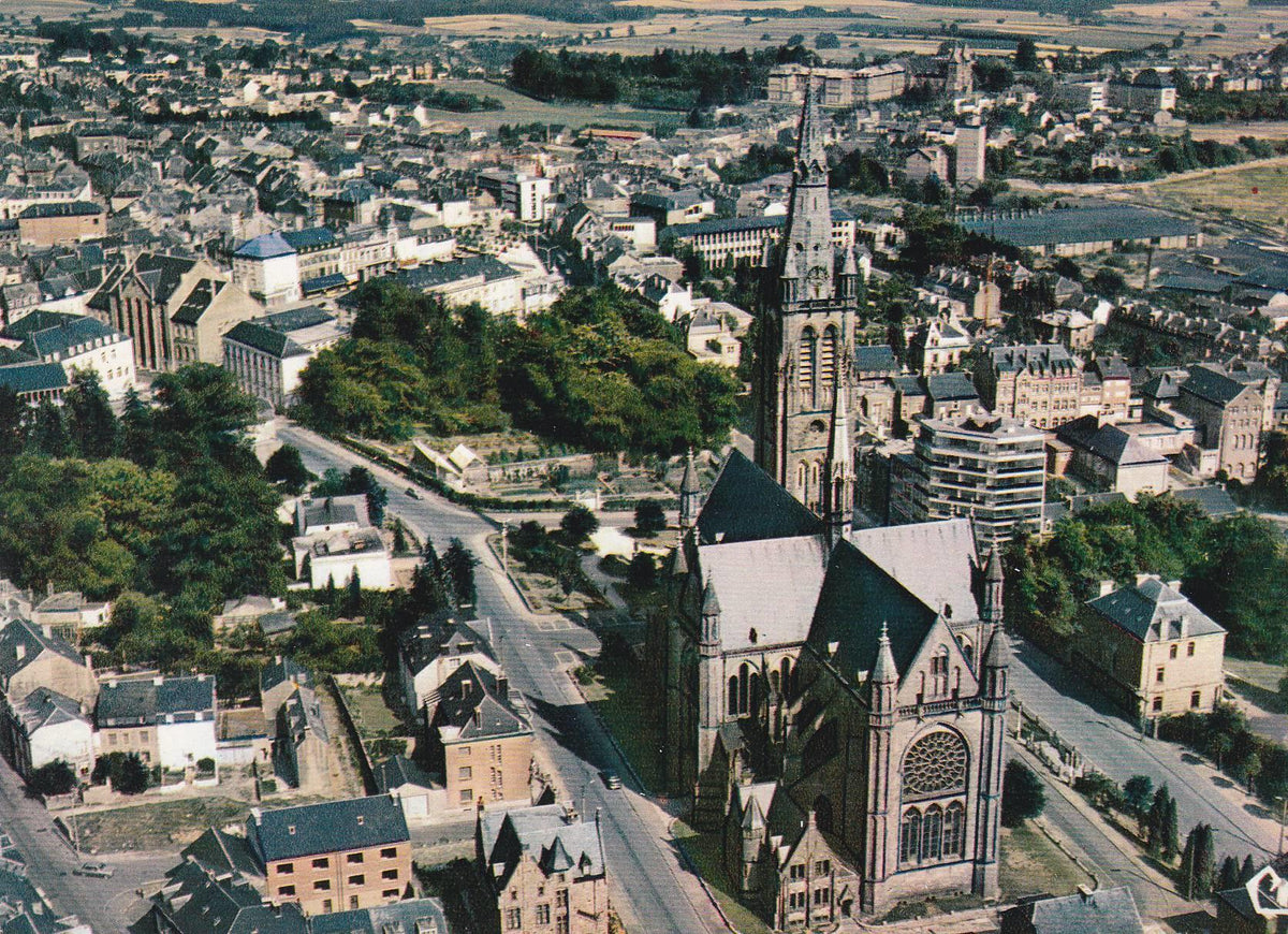 POSTAL B7716: FRANCIA: ARLON. IGLESIA ST MARTIN